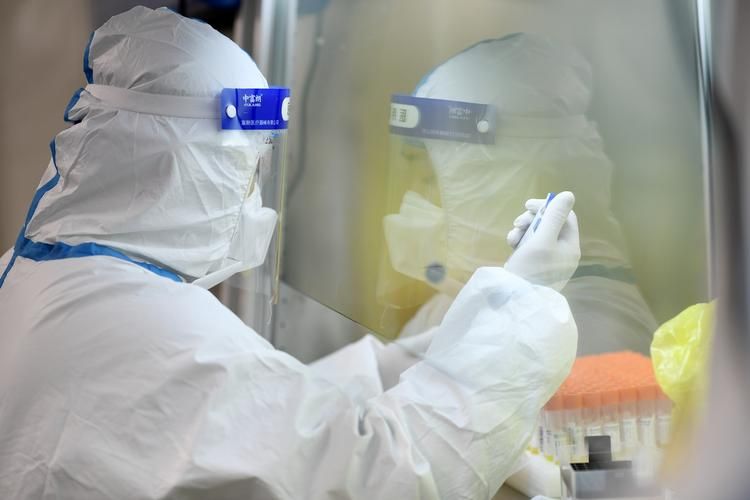 临翔区新增2例无症状感染者及13例无症状/临翔区新闻网