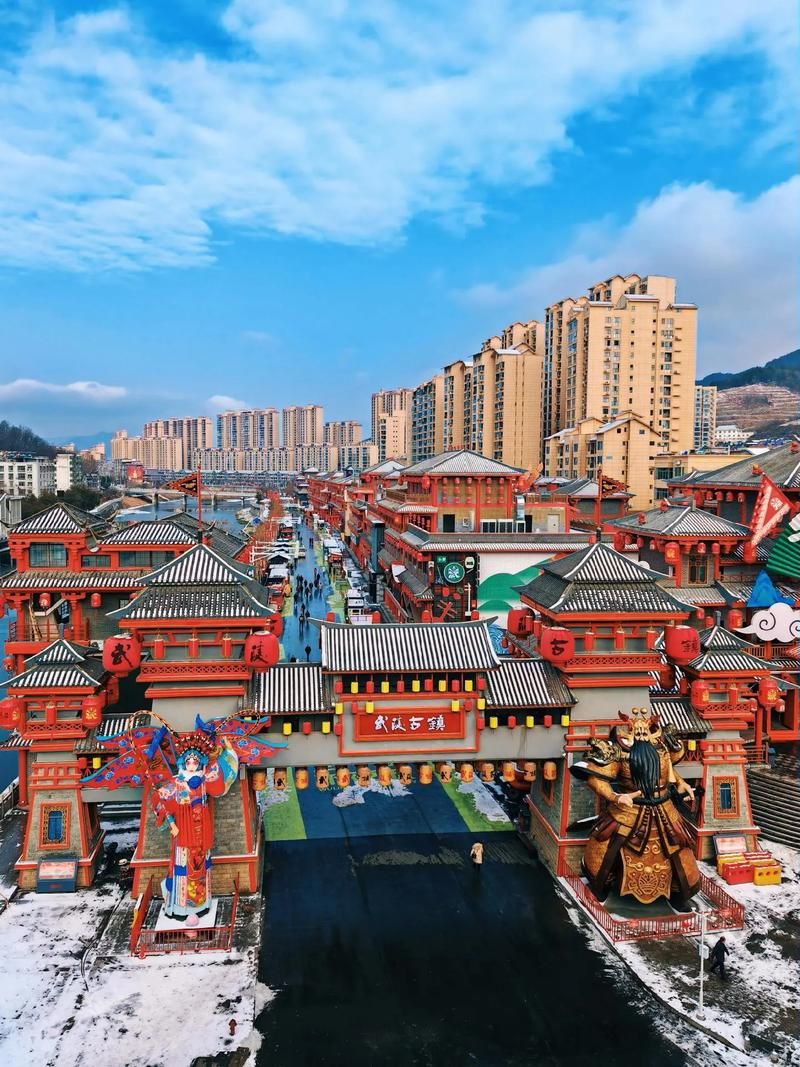 专家:湖北十堰竹溪县每年或现多个感染高峰/湖北省十堰市竹溪县封城
